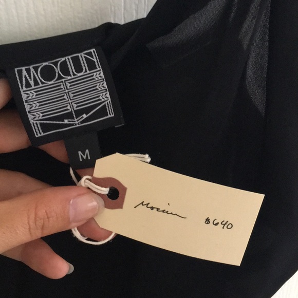 MOCIUN Silk dress set - Picture 4 of 7